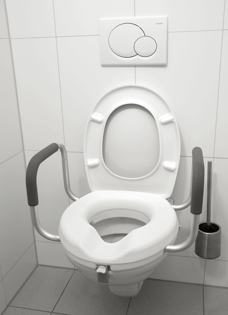 WC Toilettensitzerhöhung mit Haltegriffen rutschfest auf Toilette montiert, 10 cm Erhöhung, gepolsterte rutschfeste Armlehnen