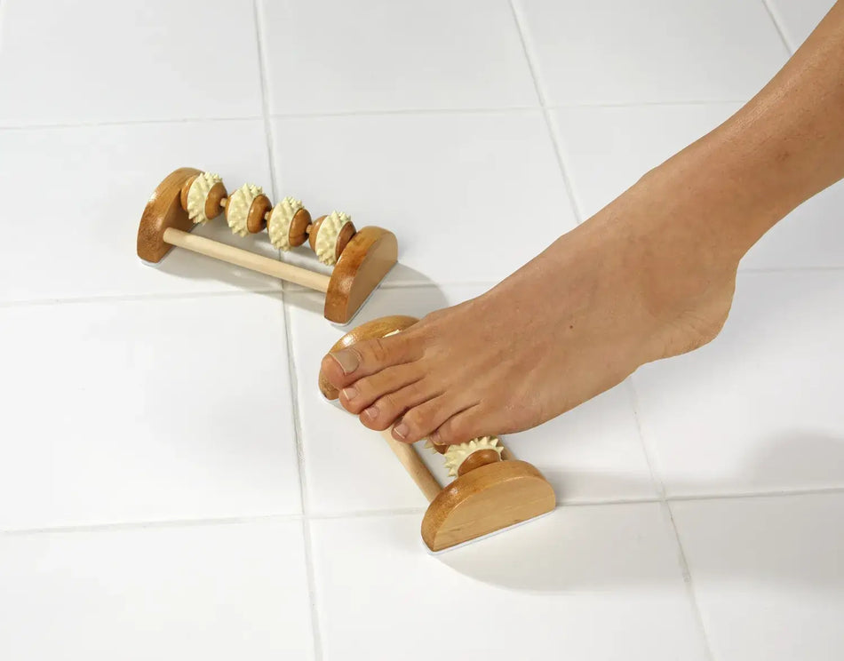 Holz Massageroller zur Fußmassage – rotierende Holzelemente, Selbstmassage für Füße & Beine, 2 Stück