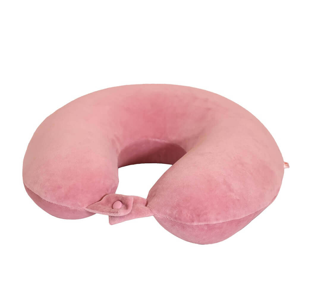 Nackenhörnchen Memory Schaum – orthopädisches Reisekissen in Rosa mit Druckknopf, ergonomische Nackenstütze für Reise, Büro & Zuhause