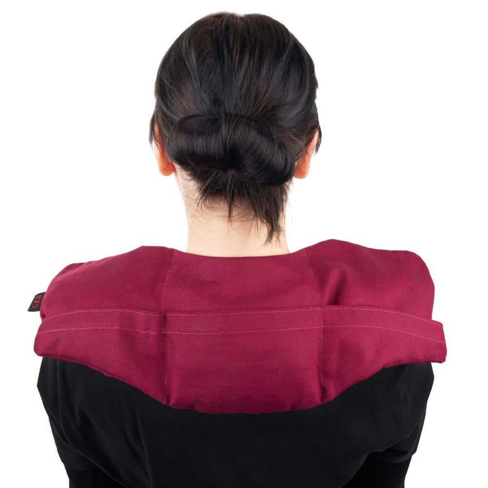 Kirschkernkissen Nacken als Wärme- und Kältetherapie, ergonomisches Nacken- und Schulterkissen bei Verspannungen