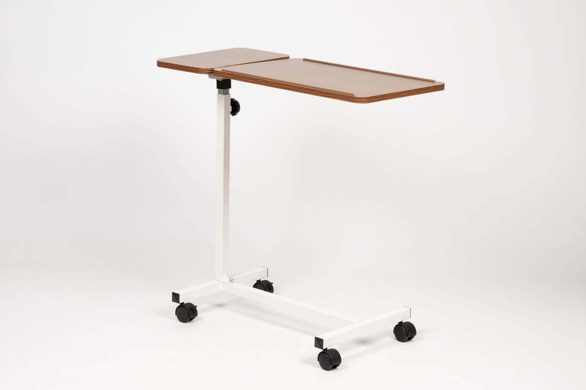 Pflegebettisch AT51021 mit drehbarer, zweigeteilter Tischplatte und Rollen – flexibler Betttisch zum Essen, Lesen und Schreiben
