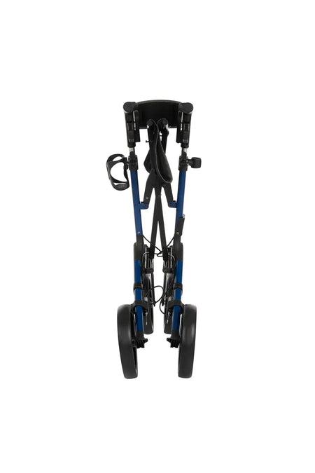 rollator leicht faltbar – zusammengeklappter Leichtgewicht-Rollator 7,9 kg mit Tablett und Einkaufstasche, Frontansicht