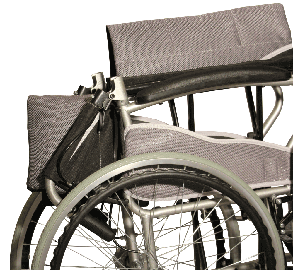 Ultraleichter Rollstuhl aus Aluminium, faltbar – Detailansicht Sitz, Rückenlehne und Hinterrad, kompakt und stabil