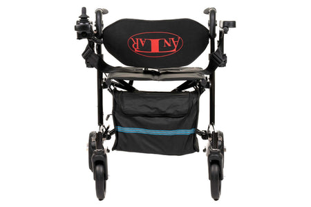 elektrischer Rollator 2 in 1 faltbar mit 250W Motor, 6 km/h, frontale Ansicht mit Sitz und Tasche