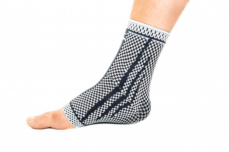 Knöchelbandage mit Silikoneinlage zur Stabilisierung des Sprunggelenks, elastisch, anatomische Passform, für Sport & leichte Verstauchung