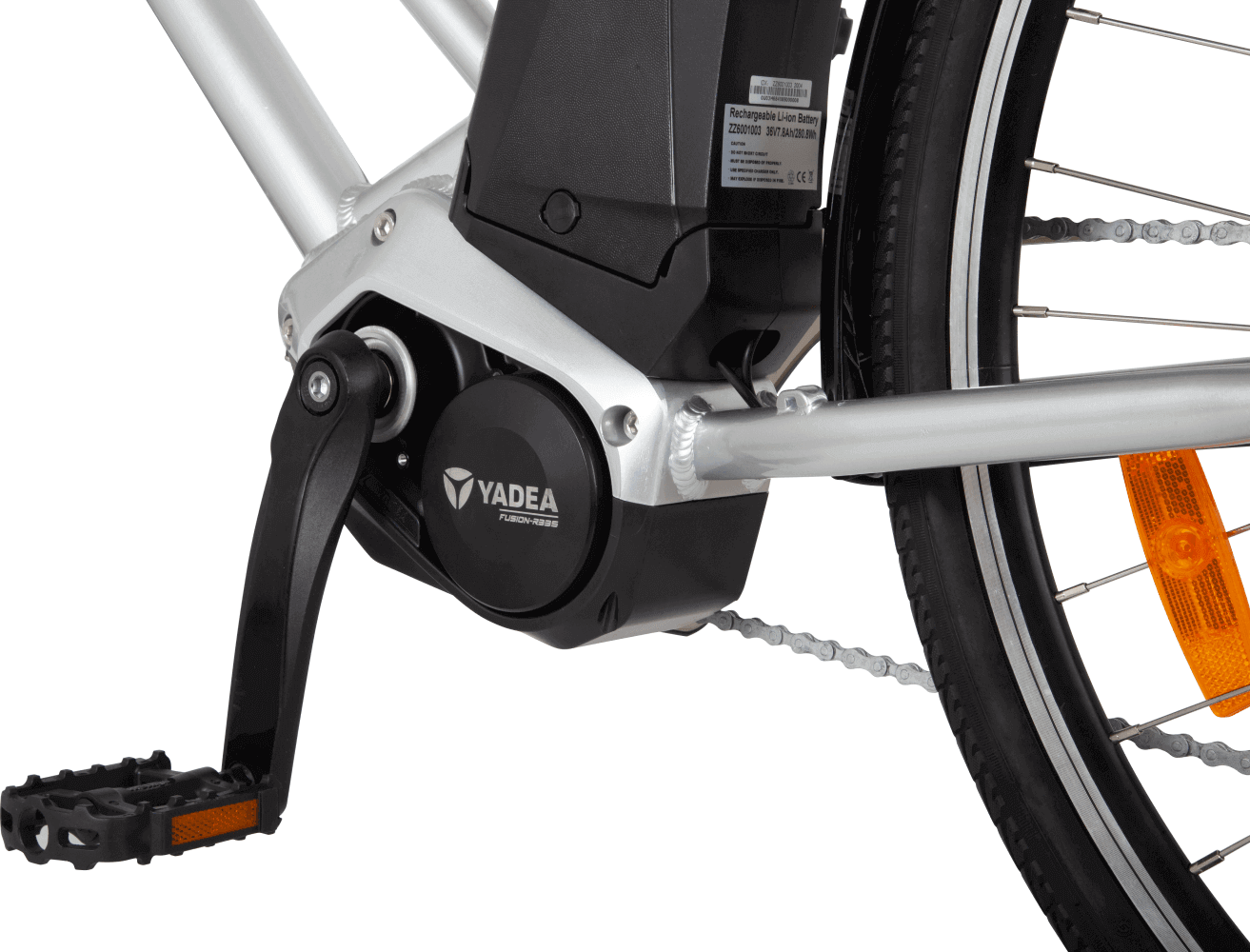 E-Bike Damen City 250W Mittelmotor am Tretlager – Detailansicht mit Kurbel, Kette und Hinterrad